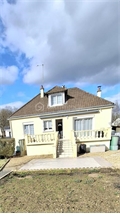 Maison traditionnelle à la vente